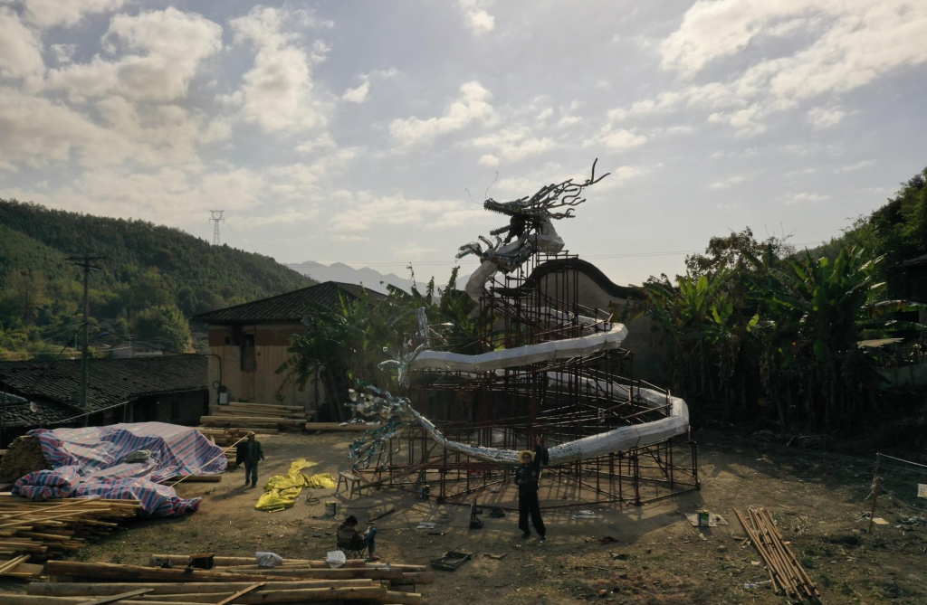 麻进 MA JIN的作品