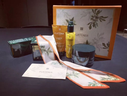 Miranda Xue 薛皓的作品